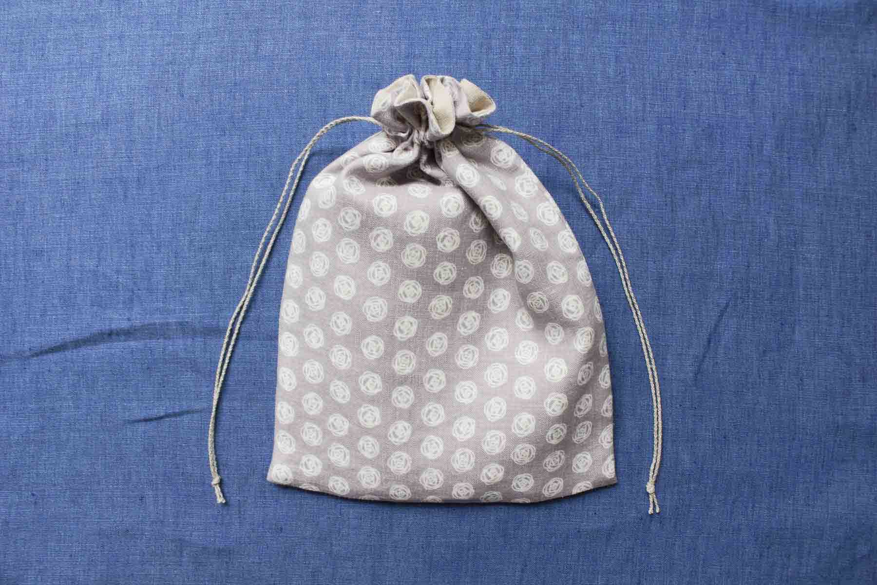 リネンプリントローズドットモーブ<br />巾着セット